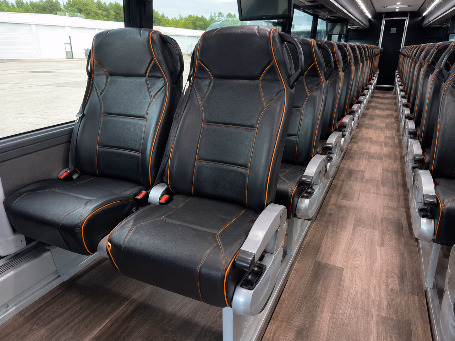 charter buses to skirball cultural center and westside prom venues