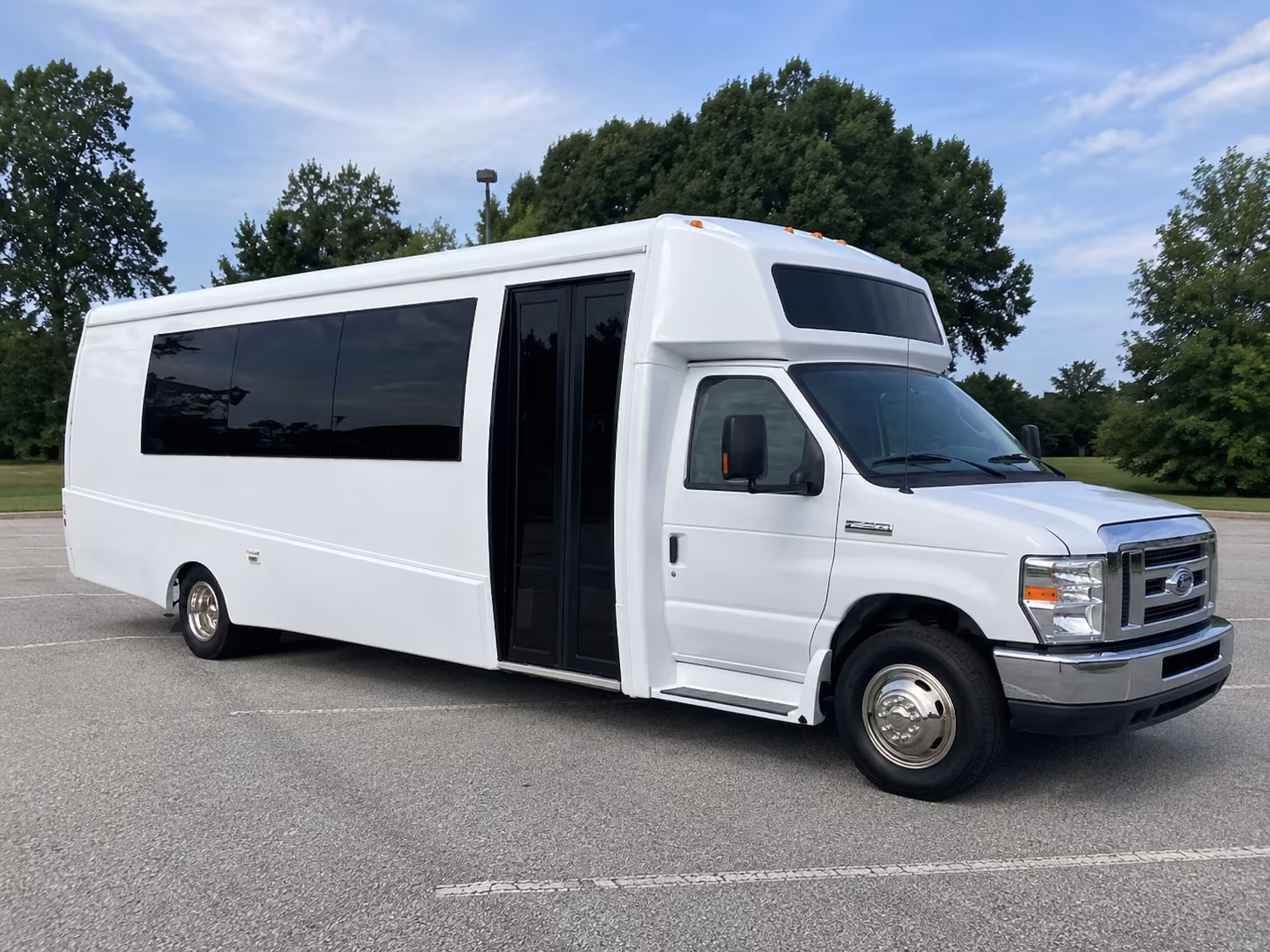 los angeles 18 passenger party bus