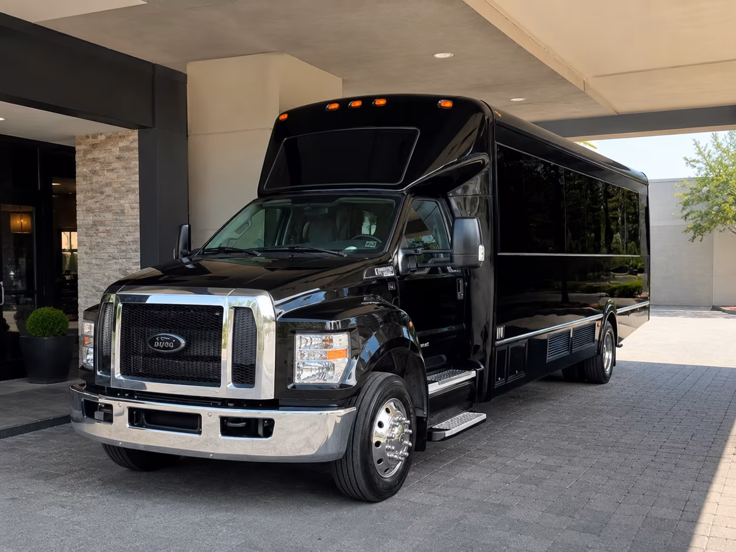 los angeles birthday party bus rental
