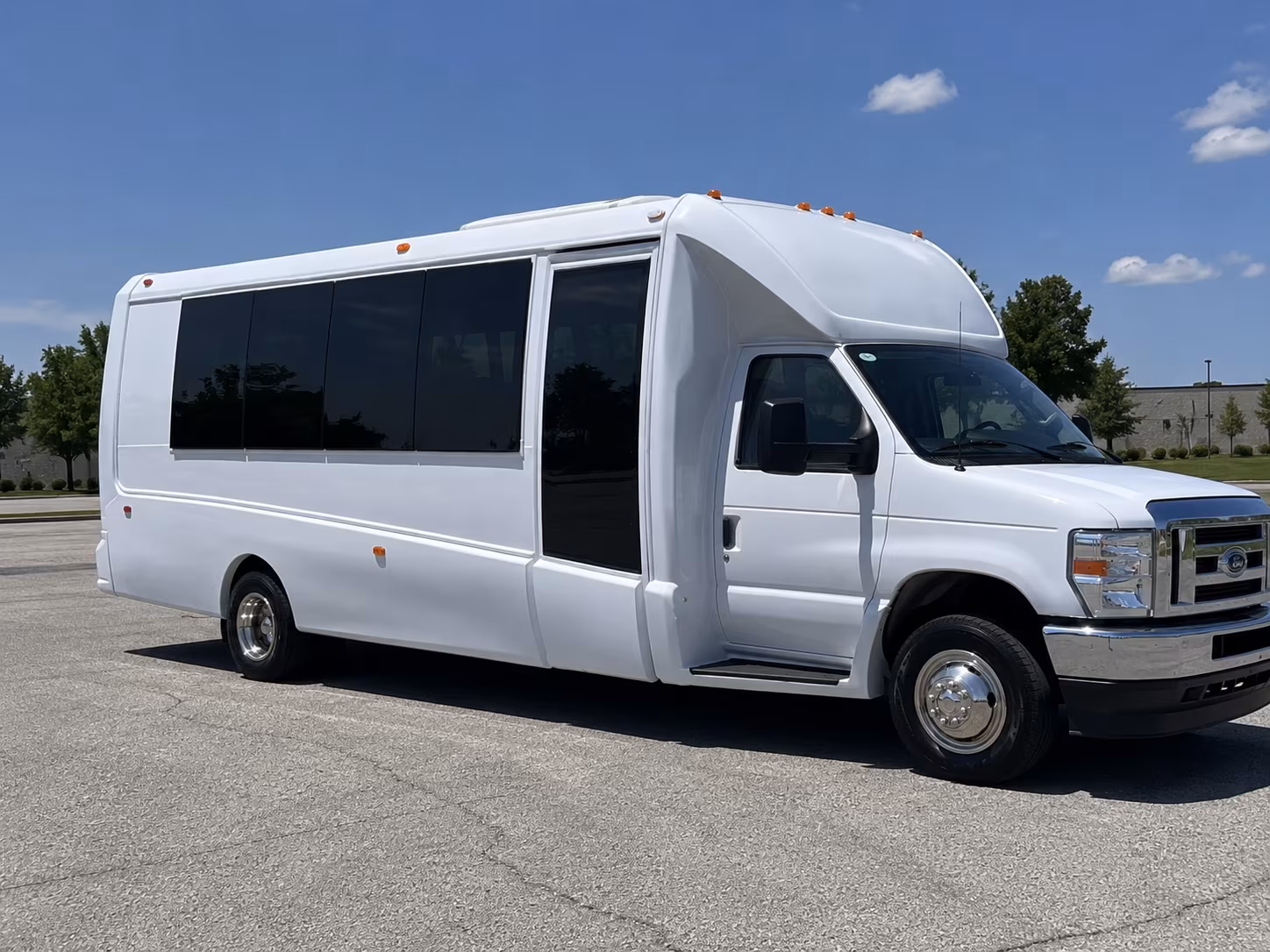 los angeles new years eve party bus rental